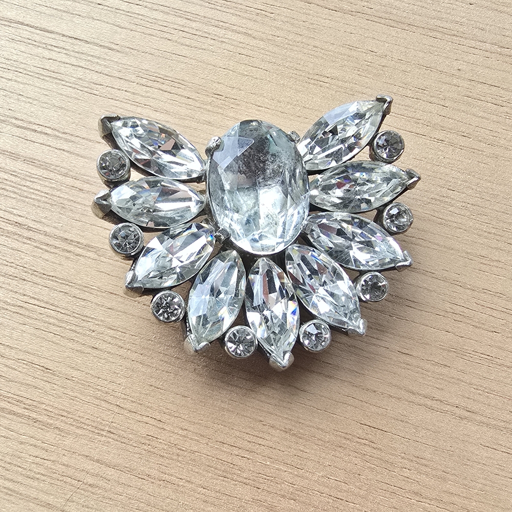 Vintage Signed EISENBERG Art Deco Sparkly Rhinestone Brooch Pin
